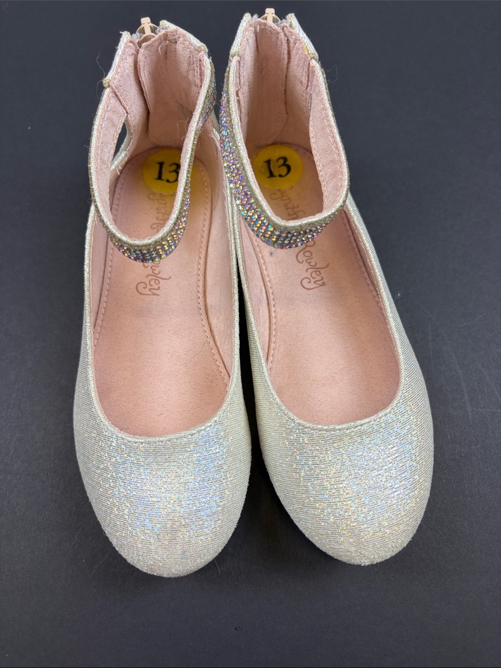 CYNTHIA ROWLEY GIRLS SIZE 13 GOLD SPARKLING ANKLE STRAP BALLET FLATS